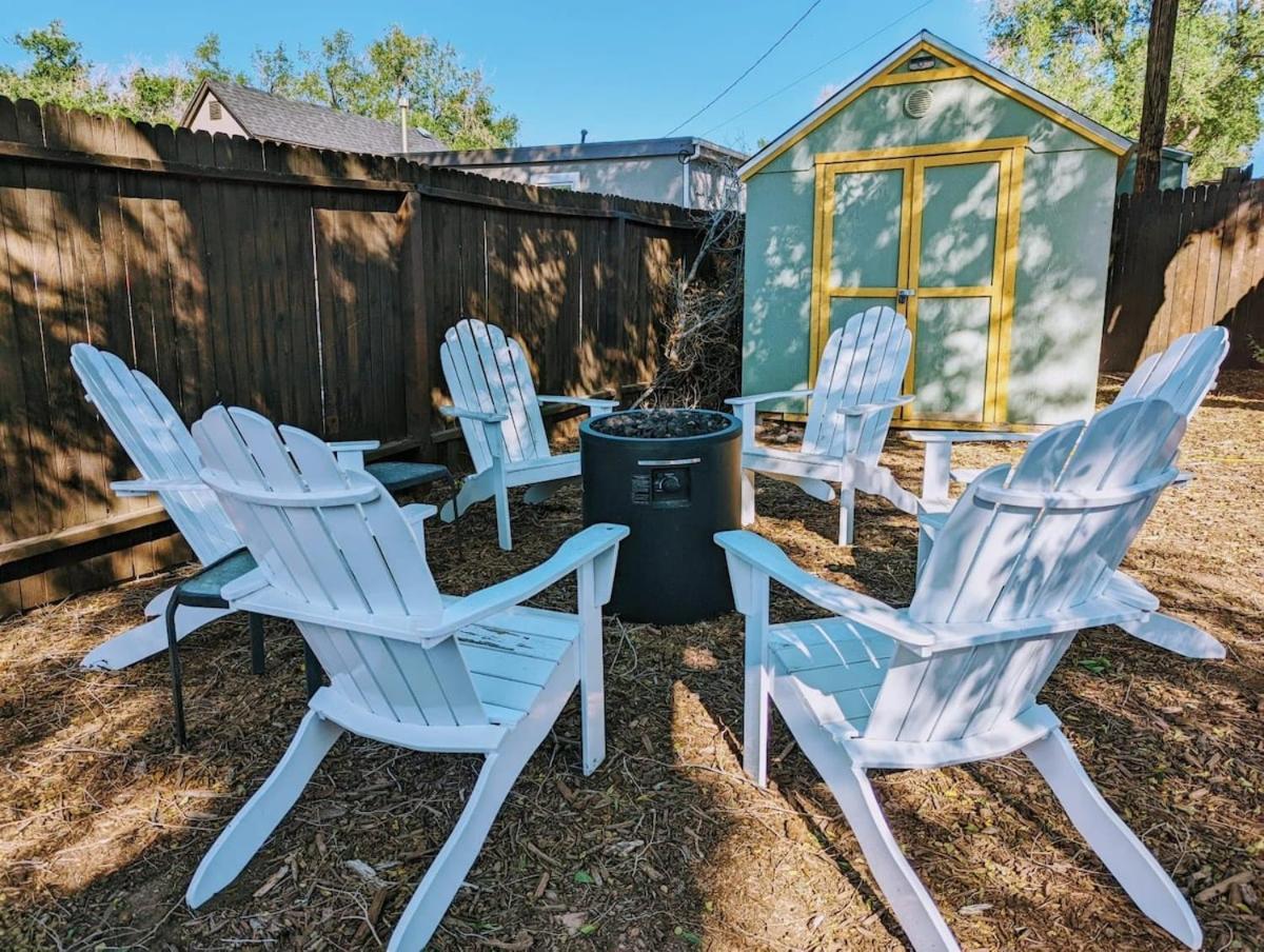 The Vibrant Victorian Hot Tub & Fire Pit In Occ Villa Colorado Springs Exterior photo